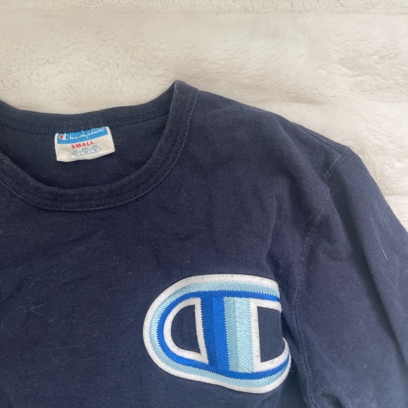 champion top! - Picture 2 of 3